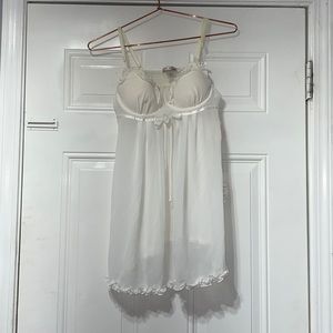 Linea Donatello  women baby doll ivory color size M